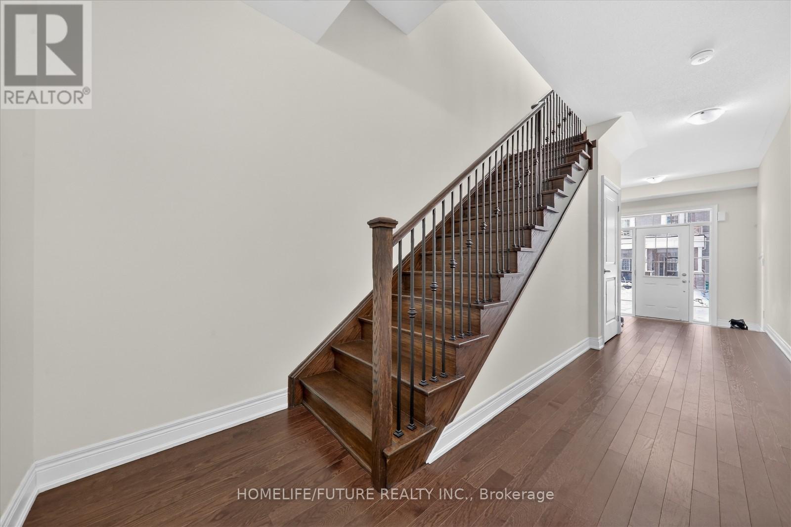 39 Andress Way, Markham, Ontario  L3S 0E9 - Photo 6 - N12754272