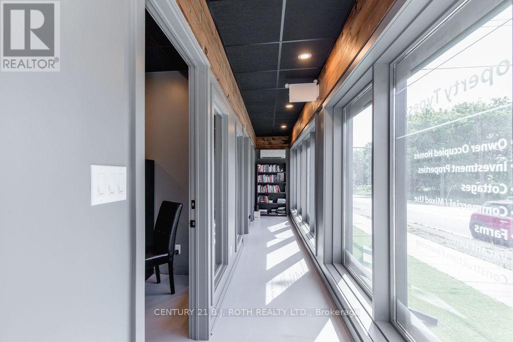 1370 Killarney Beach Road, Innisfil (Lefroy), Ontario L0L 1W0 - Photo 10 - N12754454