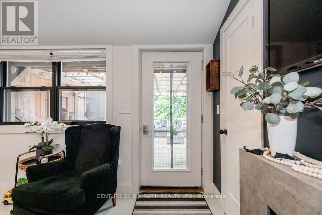 1370 Killarney Beach Road, Innisfil (Lefroy), Ontario L0L 1W0 - Photo 27 - N12754454