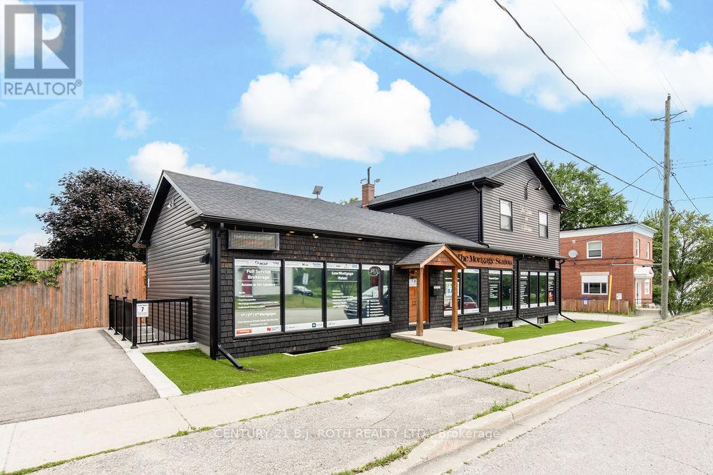 1370 Killarney Beach Road, Innisfil (Lefroy), Ontario L0L 1W0 - Photo 3 - N12754454