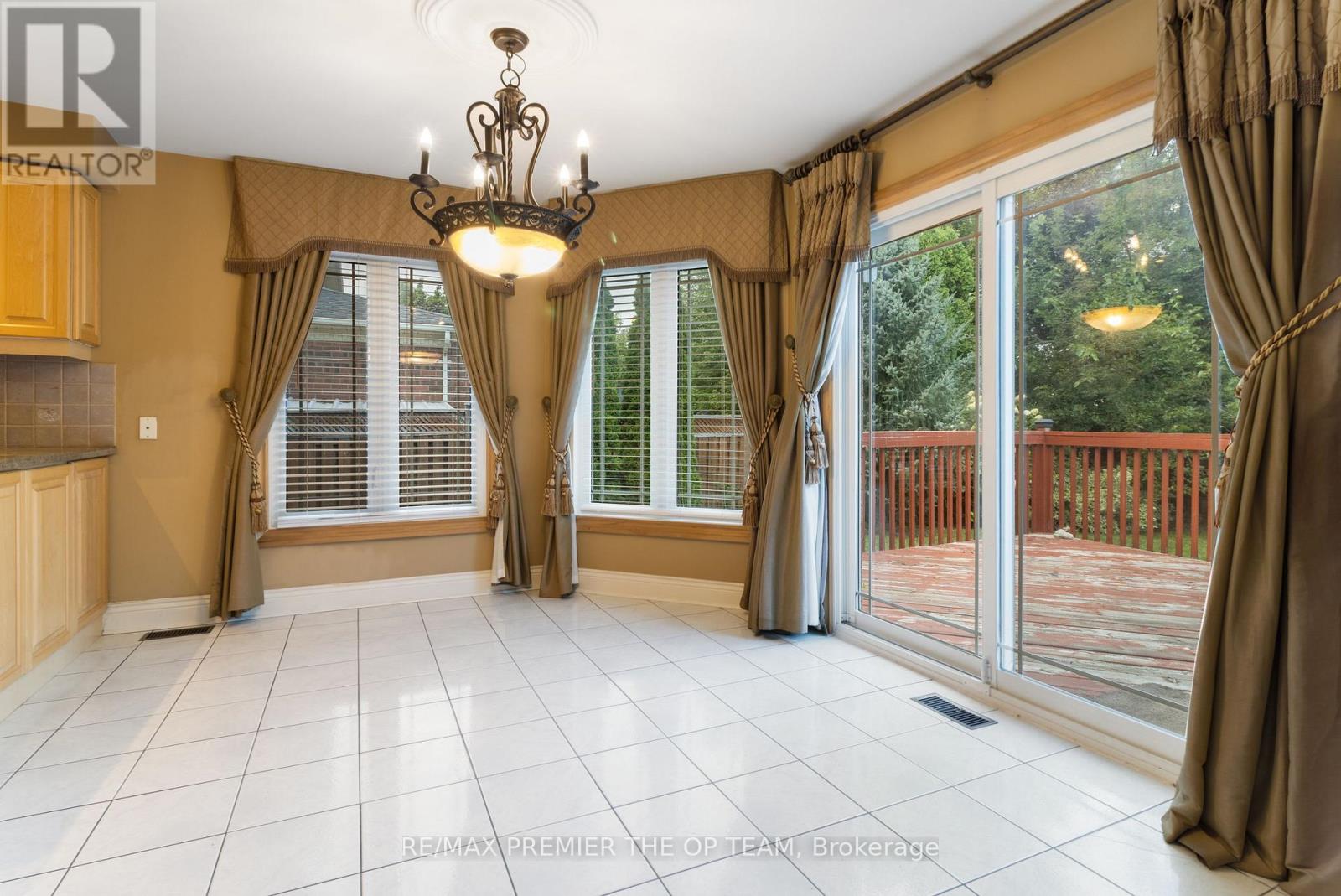 154 Flushing Avenue, Vaughan, Ontario  L4L 8H7 - Photo 18 - N12754466