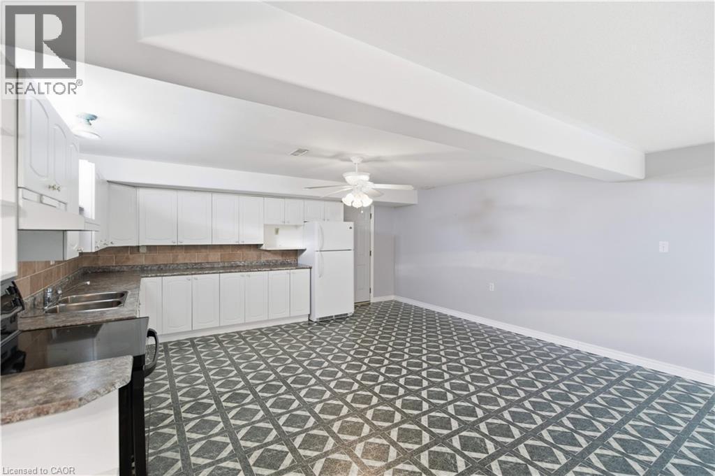 48 Alexsia Court Unit# Lower, Hamilton, Ontario  L9B 2T3 - Photo 10 - 40797783