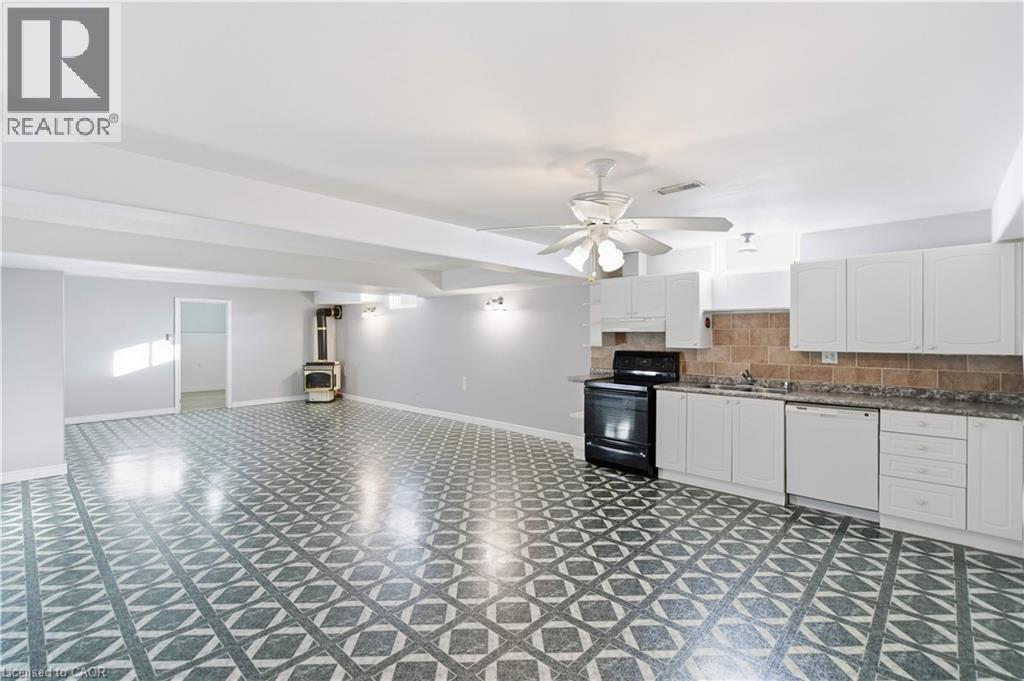 48 Alexsia Court Unit# Lower, Hamilton, Ontario  L9B 2T3 - Photo 11 - 40797783