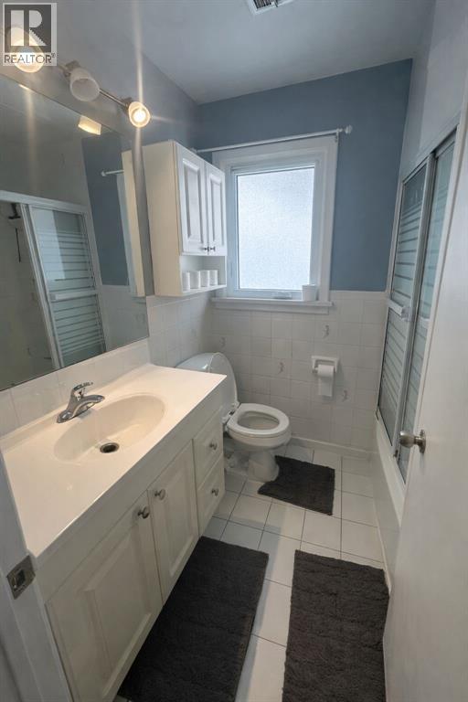 66 Tweedsmuir Avenue, Sarnia, Ontario  N7S 2S1 - Photo 5 - 26002507