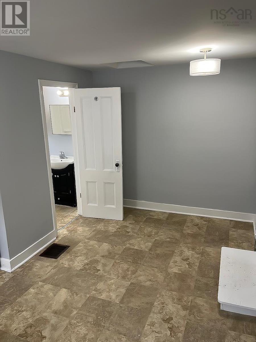 5 Victoria Street, Truro, Nova Scotia  B2N 1Y5 - Photo 29 - 202600799