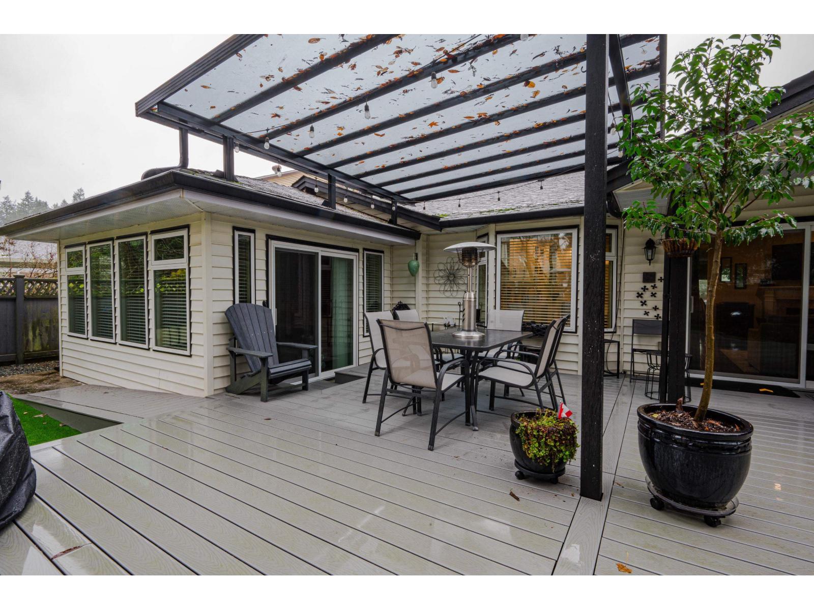 15496 93rd Avenue, Surrey, British Columbia  V3R 9B6 - Photo 32 - R3085596