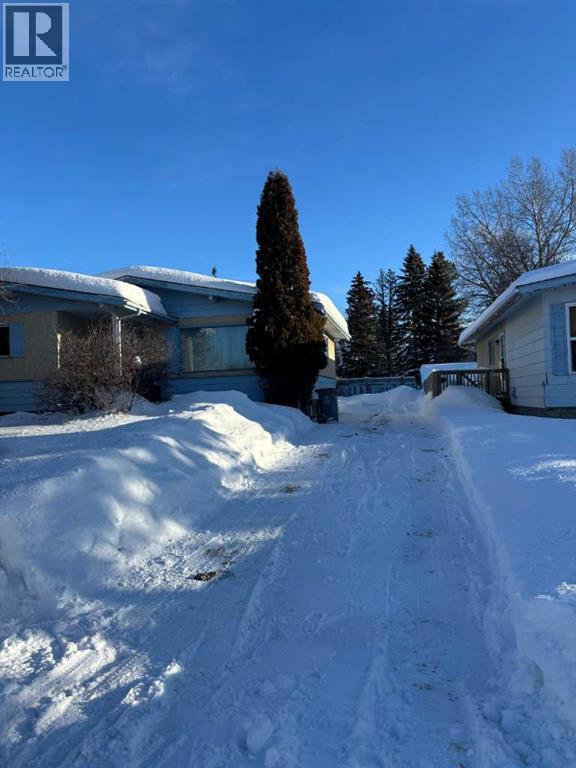 8033 99a Street, Grande Prairie, Alberta  T8V 3V2 - Photo 2 - A2277297