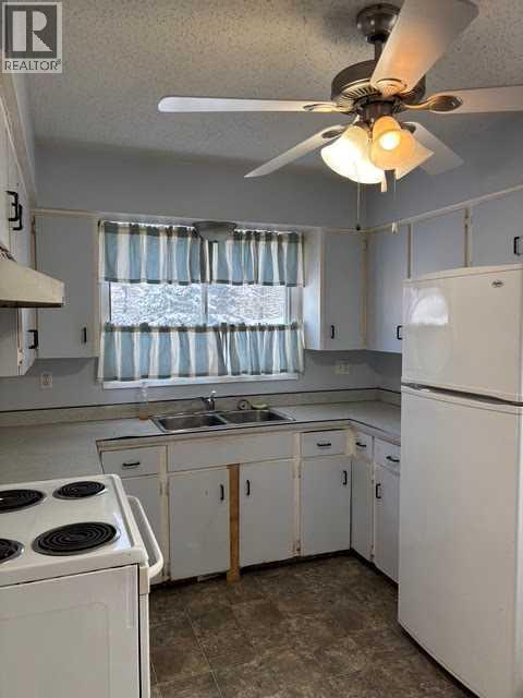 8033 99a Street, Grande Prairie, Alberta  T8V 3V2 - Photo 5 - A2277297