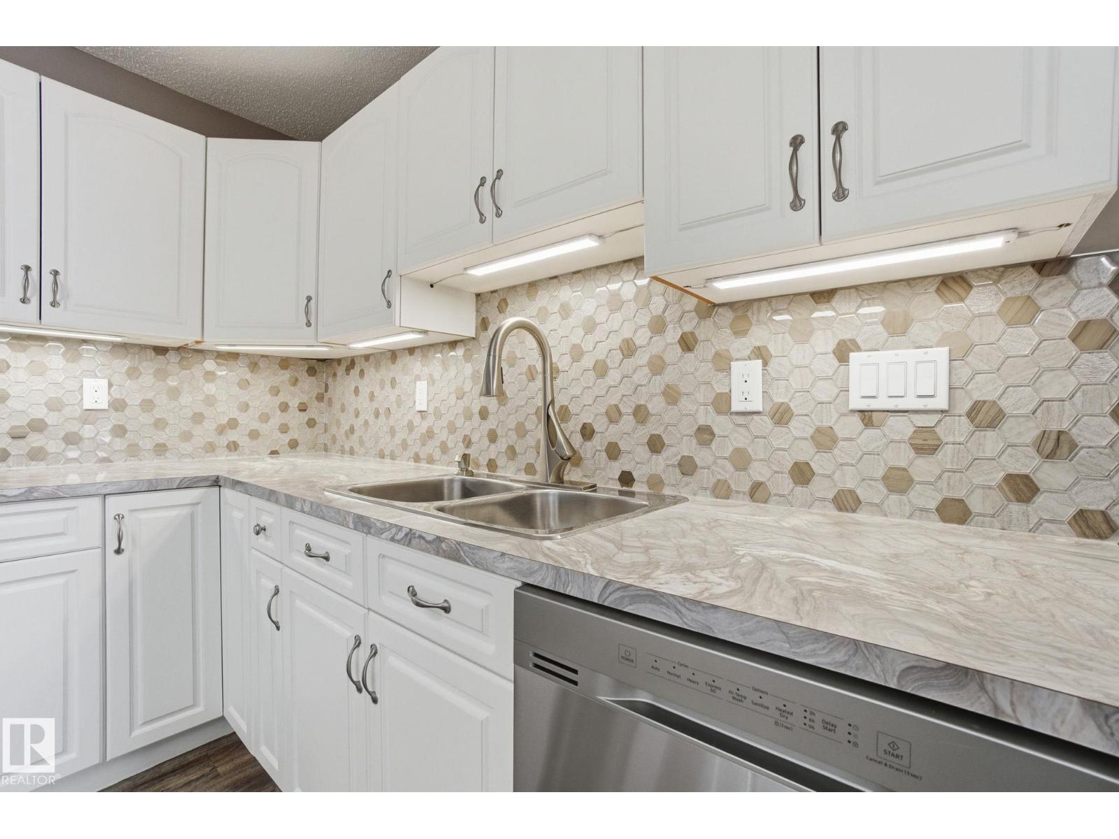 #320 7801 Golf Course Rd, Stony Plain, Alberta T7Z 1M2 - Photo 8 - E4472030