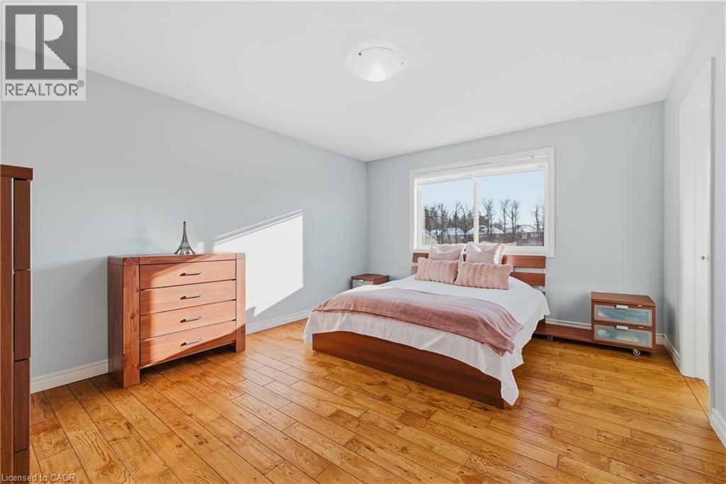 23 Doon Creek Street, Kitchener, Ontario  N2R 0B4 - Photo 11 - 40801716