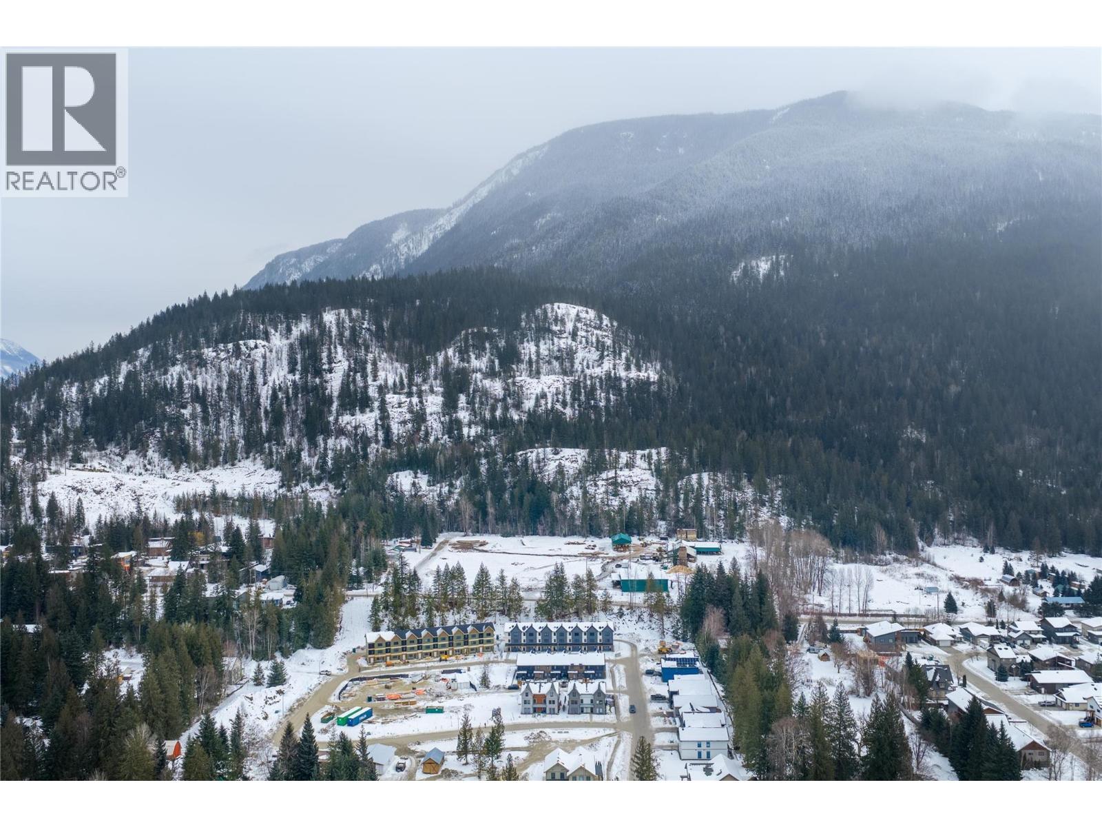 1039 Keystone Crescent, Revelstoke, British Columbia  V0E 2S3 - Photo 49 - 10372873