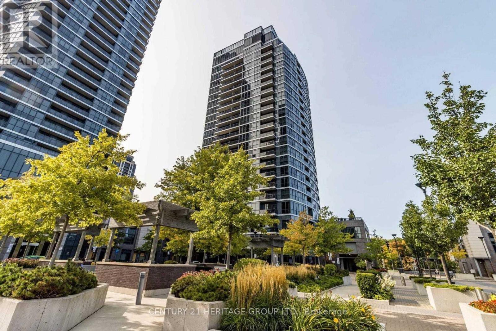 1005 - 1 VALHALLA INN ROAD, Toronto, Ontario