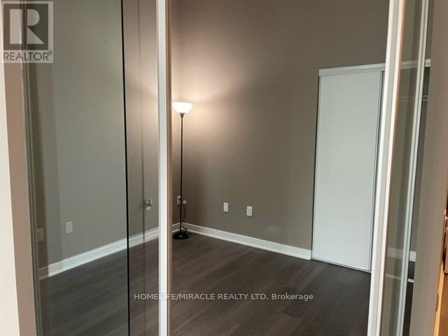 523 - 3900 Confederation Parkway, Mississauga, Ontario  L5B 0M3 - Photo 21 - W12754228