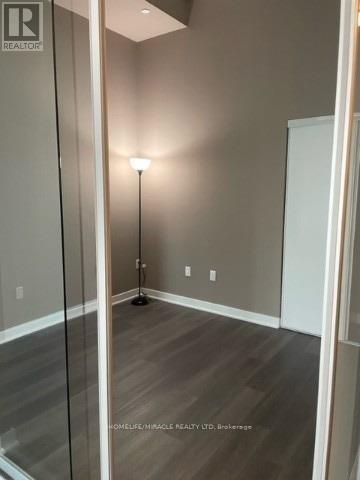 523 - 3900 Confederation Parkway, Mississauga, Ontario  L5B 0M3 - Photo 27 - W12754228