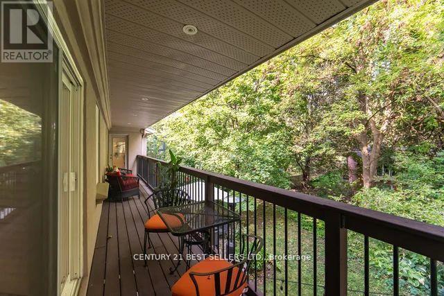 1595 Calverton Court, Mississauga, Ontario  L5G 2W4 - Photo 49 - W12754256