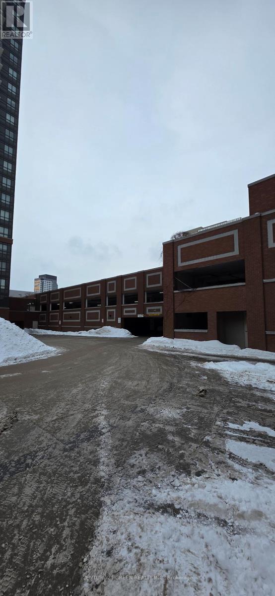 1711 - 1420 Dupont Street, Toronto, Ontario  M6H 0C2 - Photo 4 - W12754306