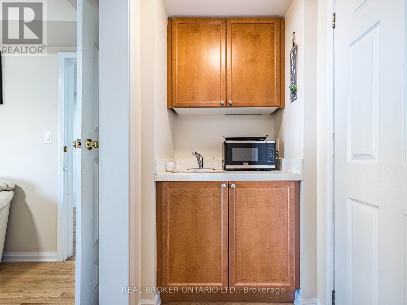 632 Scott Boulevard, Milton, Ontario  L9T 0P2 - Photo 11 - W12754338