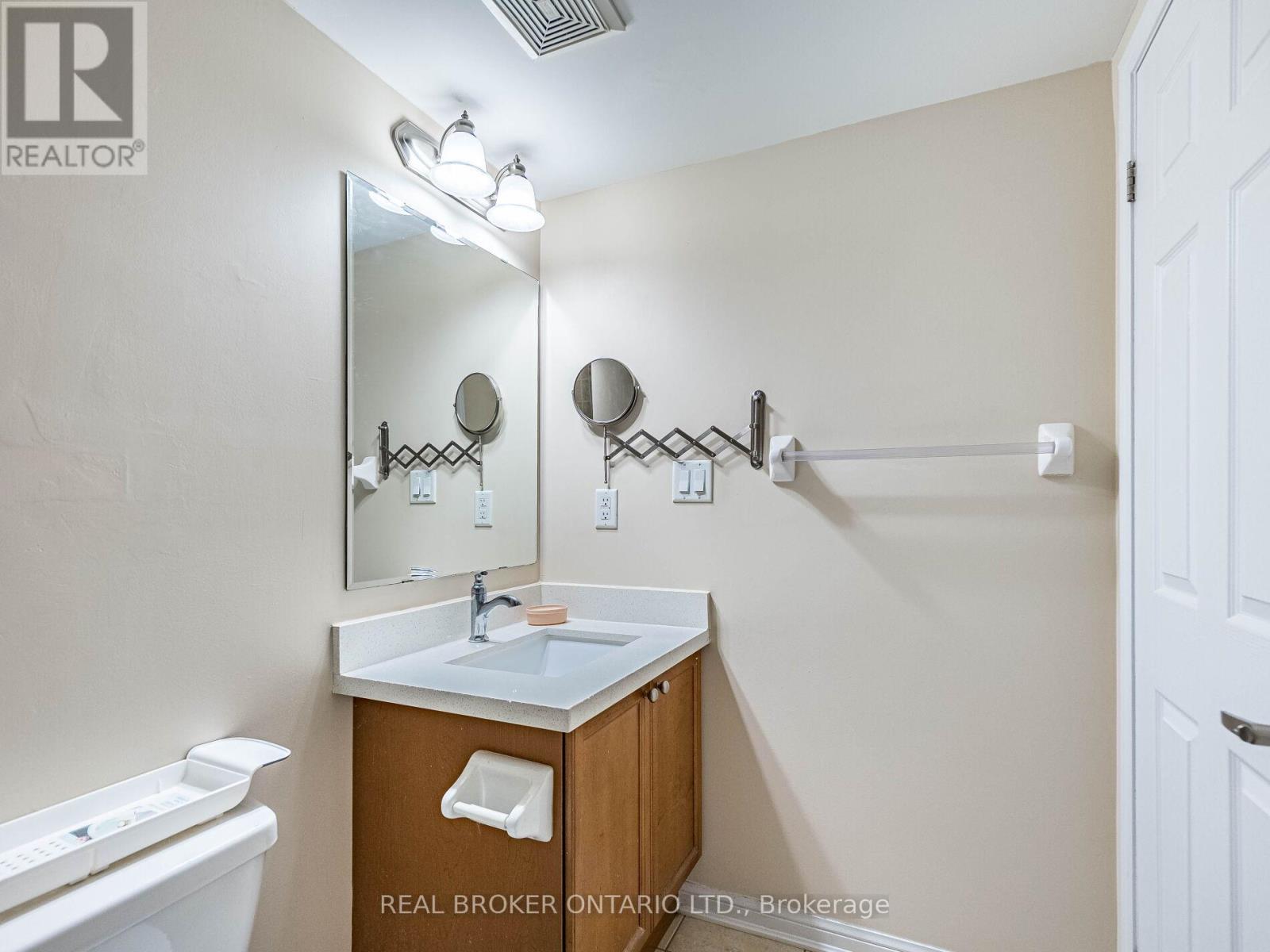 632 Scott Boulevard, Milton, Ontario  L9T 0P2 - Photo 13 - W12754338