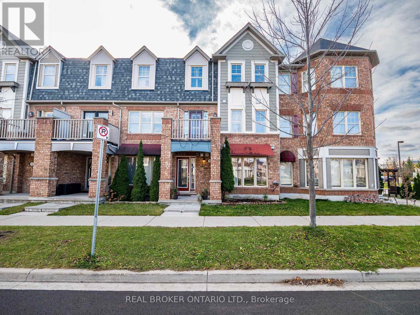 632 Scott Boulevard, Milton, Ontario  L9T 0P2 - Photo 2 - W12754338