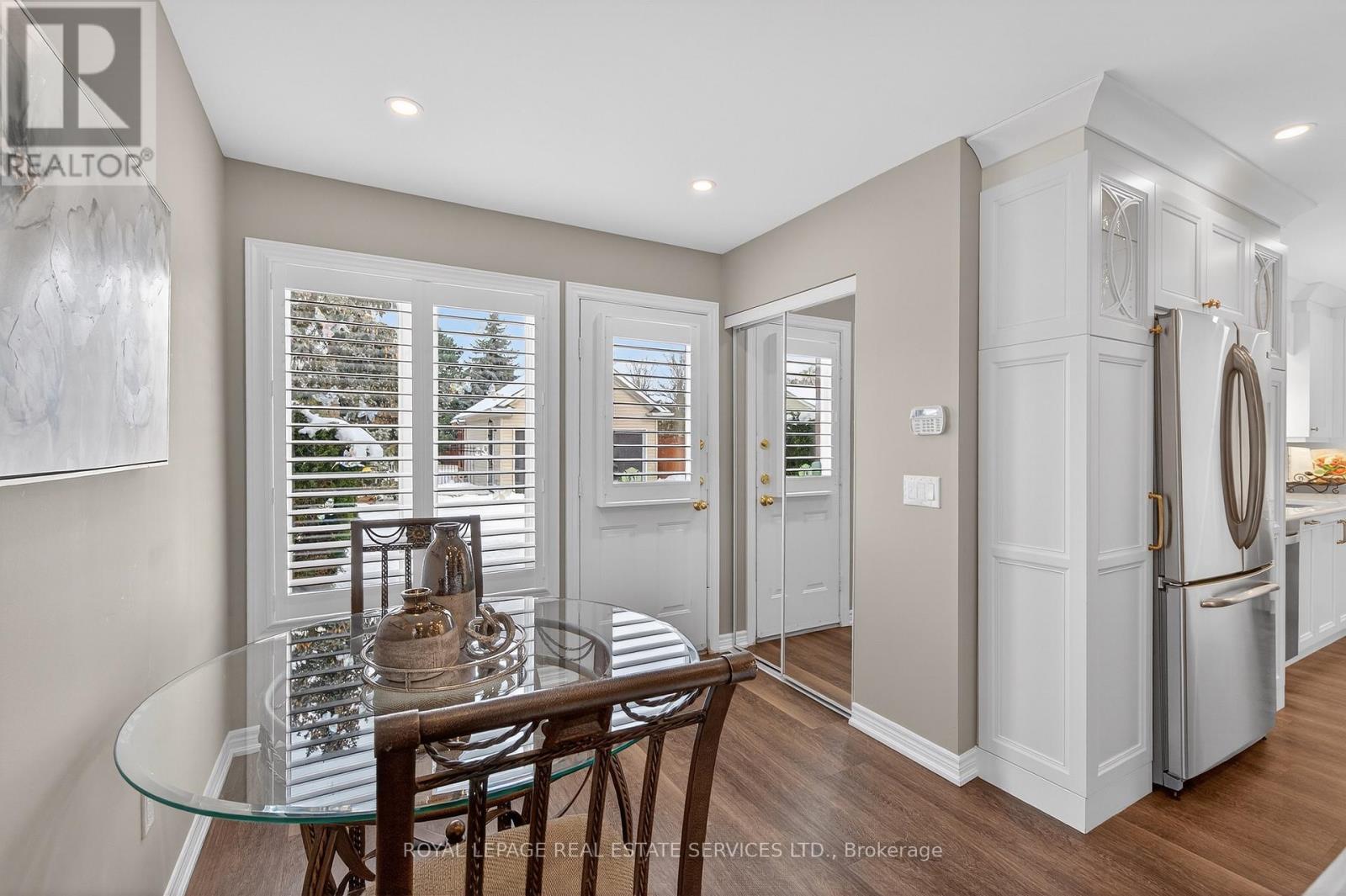 2393 Ennerdale Road, Oakville, Ontario  L6H 6N5 - Photo 18 - W12754366