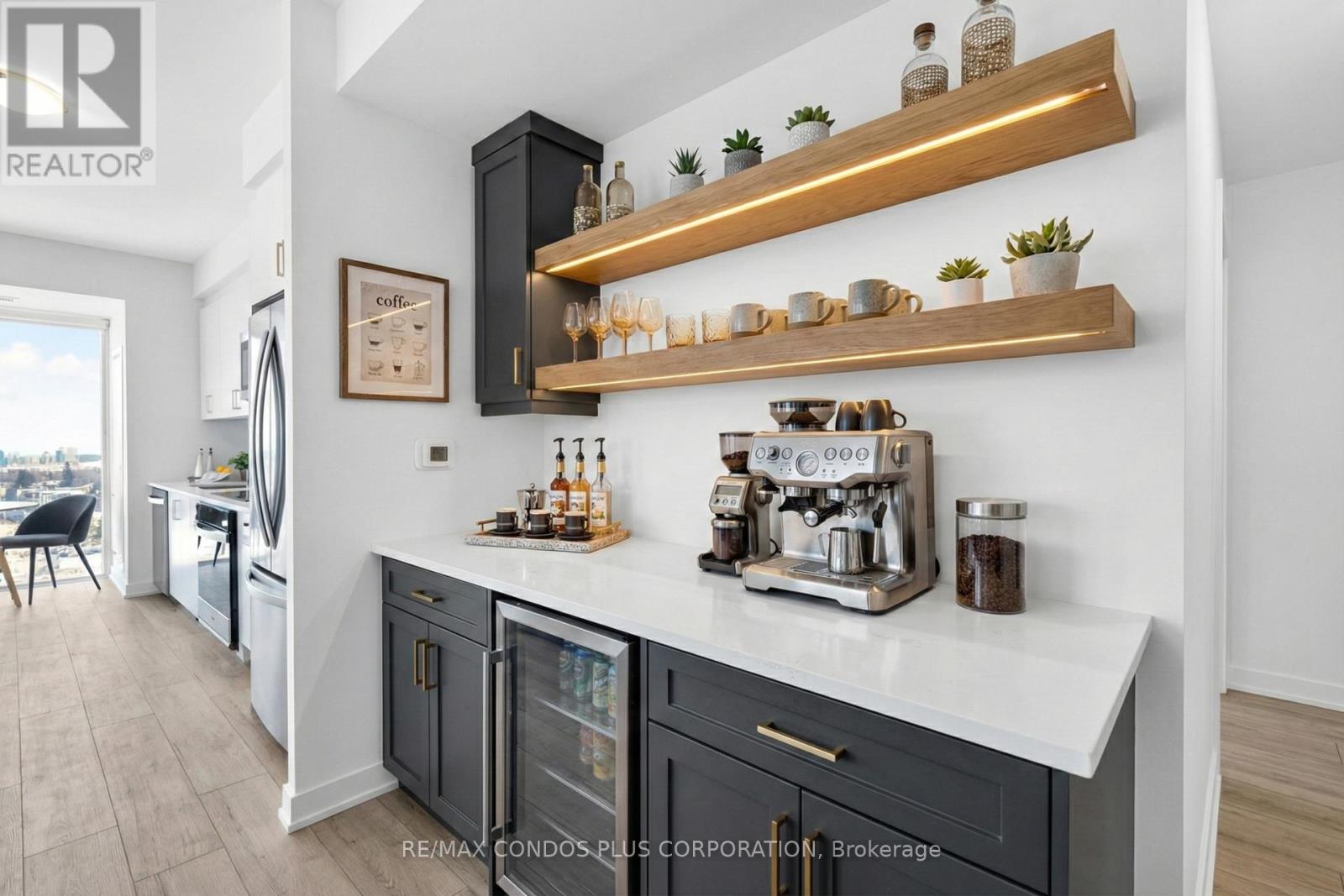 1104 - 1035 Southdown Road, Mississauga, Ontario  L5J 0A3 - Photo 18 - W12754418