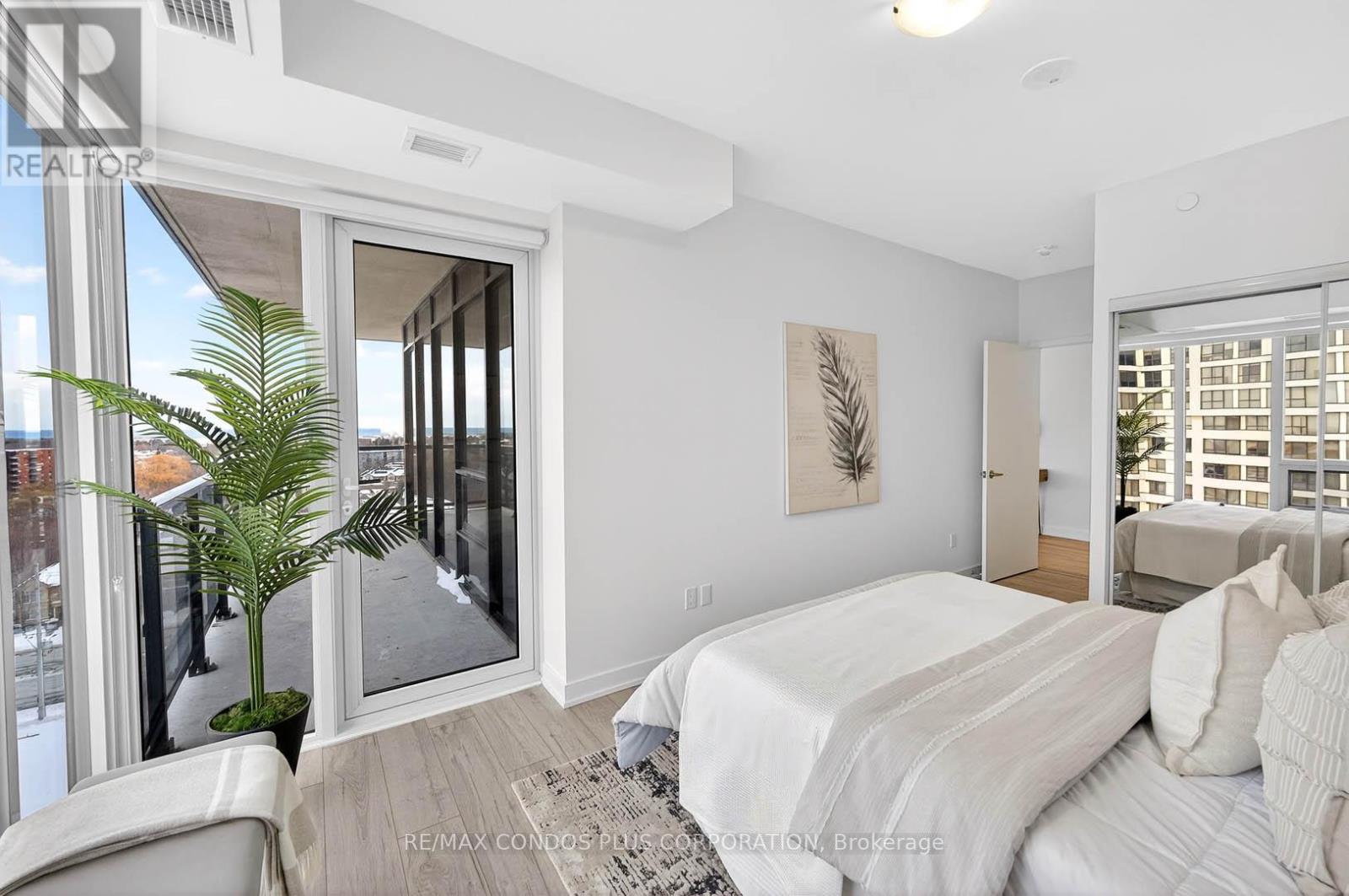 1104 - 1035 Southdown Road, Mississauga, Ontario  L5J 0A3 - Photo 25 - W12754418