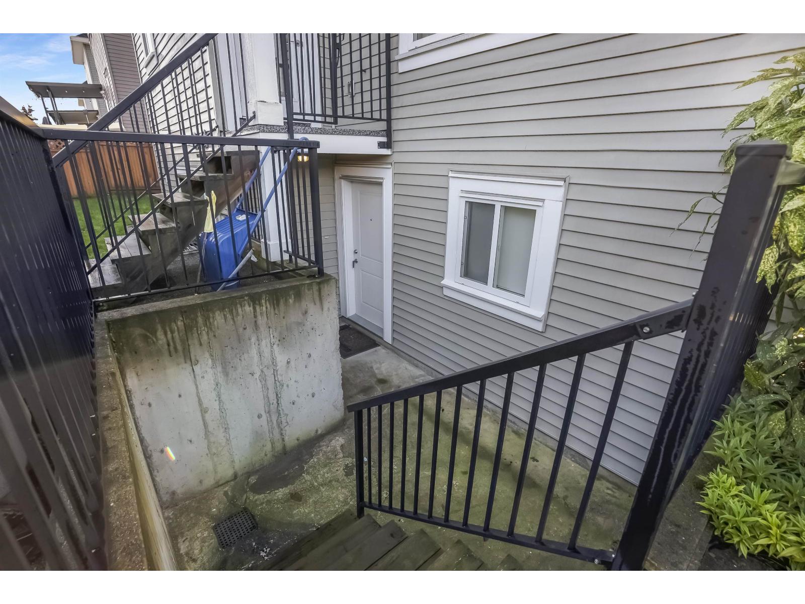 18407 59a Avenue, Surrey, British Columbia  V3S 5S7 - Photo 36 - R3086094