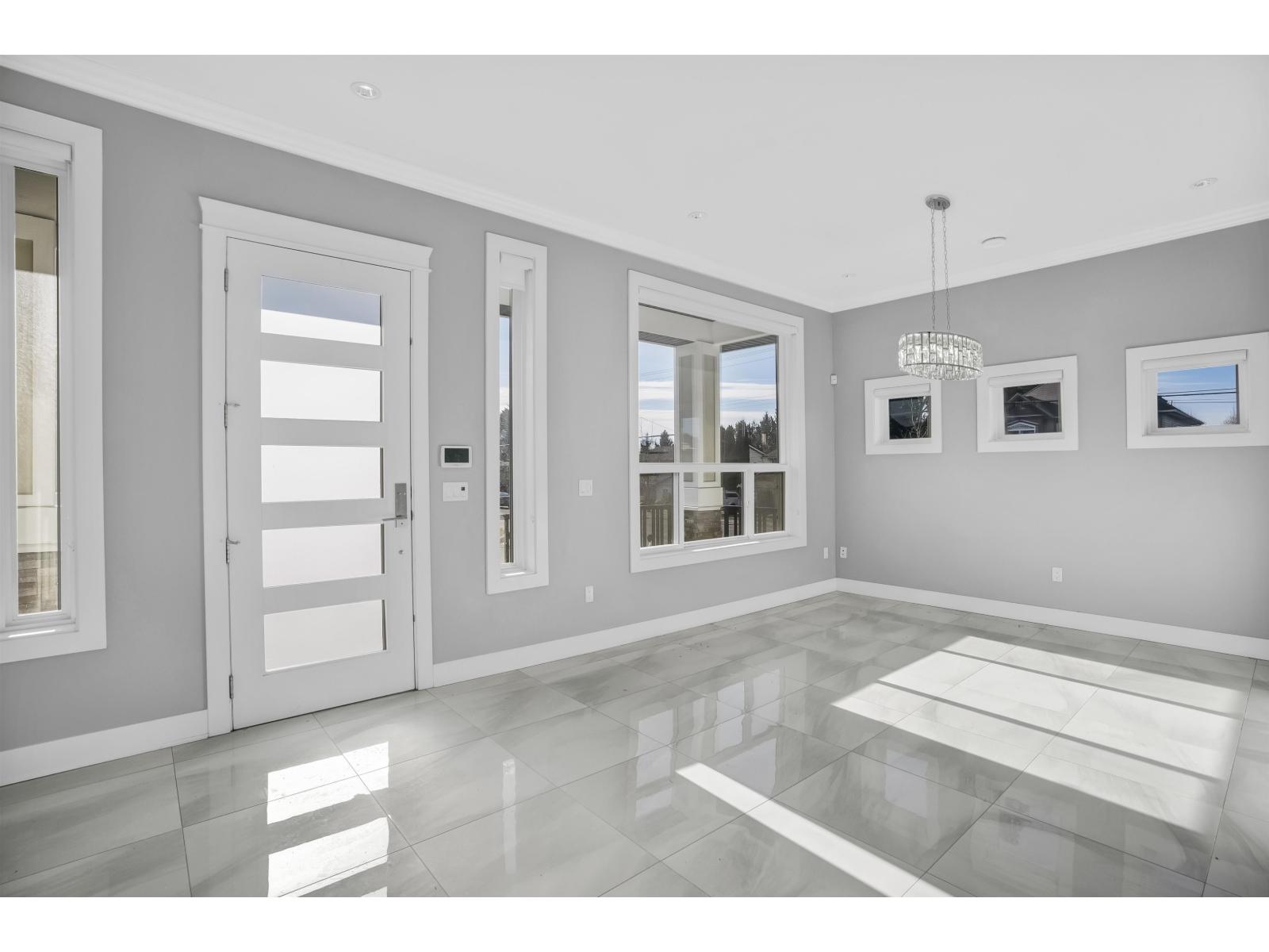 18407 59a Avenue, Surrey, British Columbia  V3S 5S7 - Photo 11 - R3086094