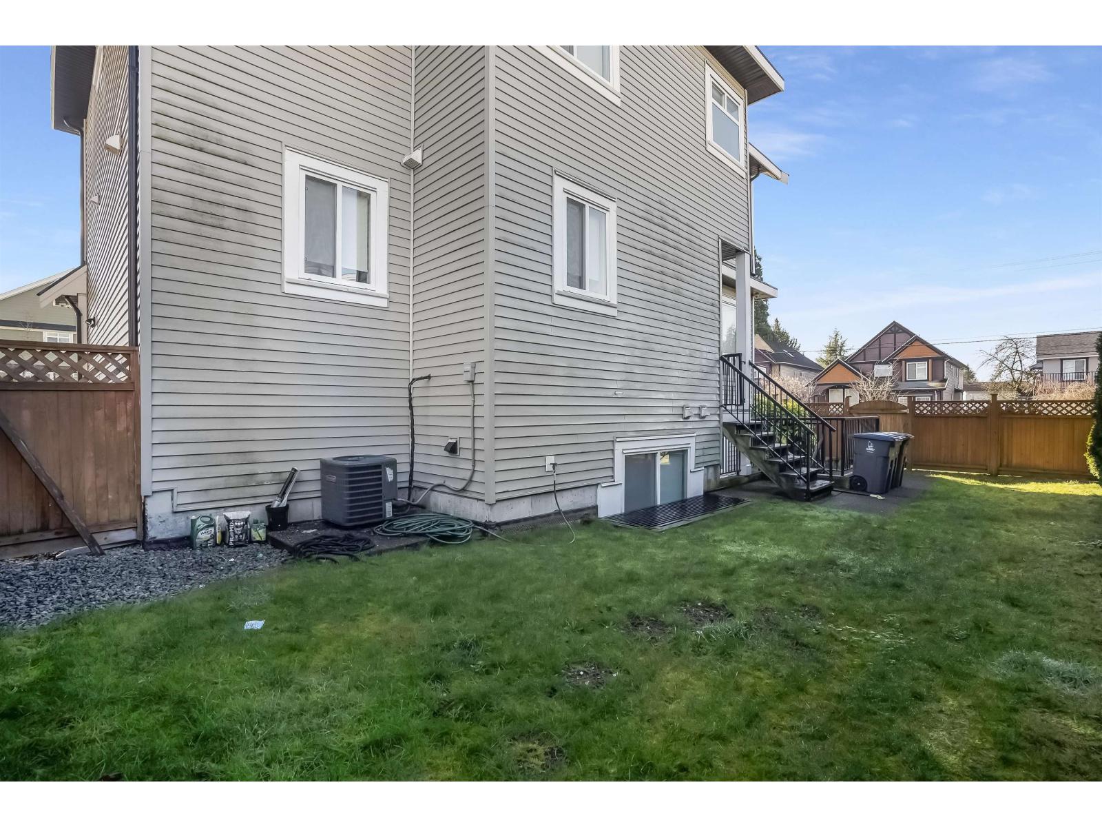 18407 59a Avenue, Surrey, British Columbia  V3S 5S7 - Photo 37 - R3086094