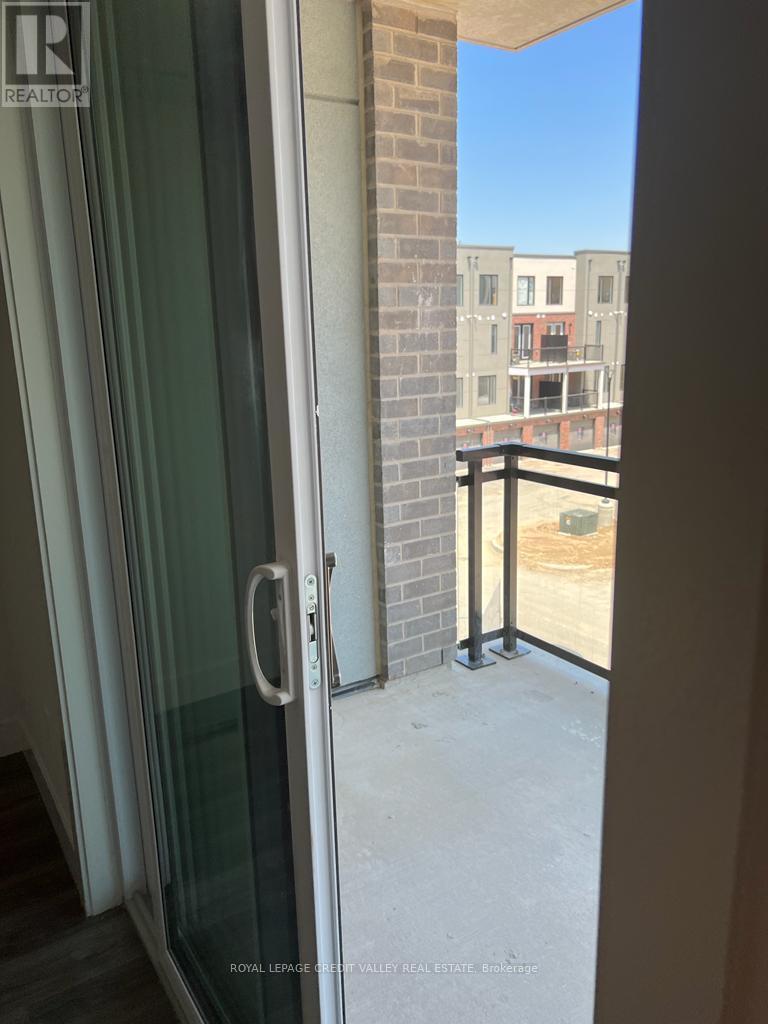 303 - 103 Roger Street N, Waterloo, Ontario  N2J 0G1 - Photo 6 - X12754244