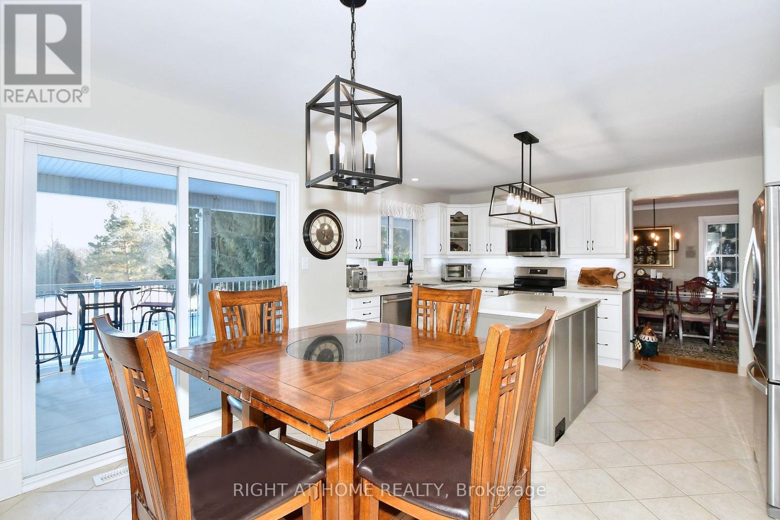 599 Maniece Avenue, Peterborough, Ontario  K9L 0C1 - Photo 10 - X12754254