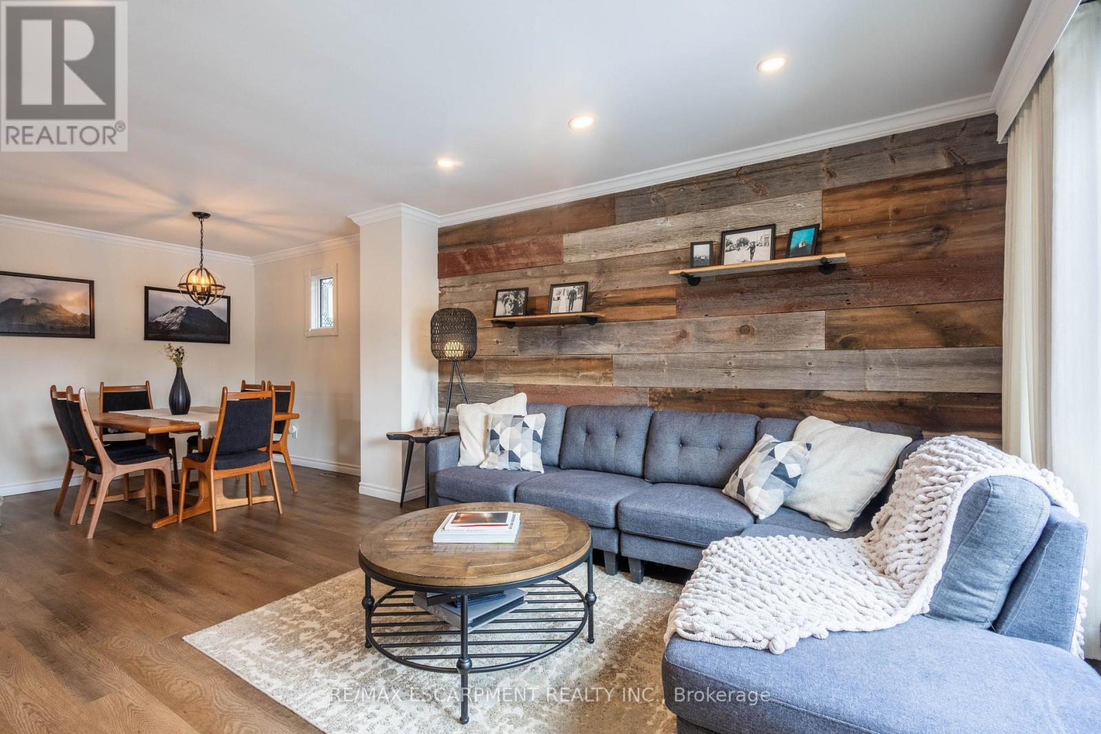 72 Athenia Drive, Hamilton, Ontario  L8J 1S8 - Photo 5 - X12754314