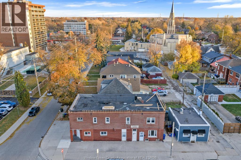 119-121 Hanna Street West, Windsor, Ontario  N8X 1C9 - Photo 3 - 26002498