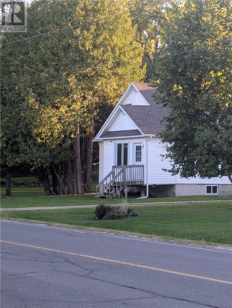 19 Gore Street, Gore Bay, Ontario  P0P 1H0 - Photo 42 - 2126275