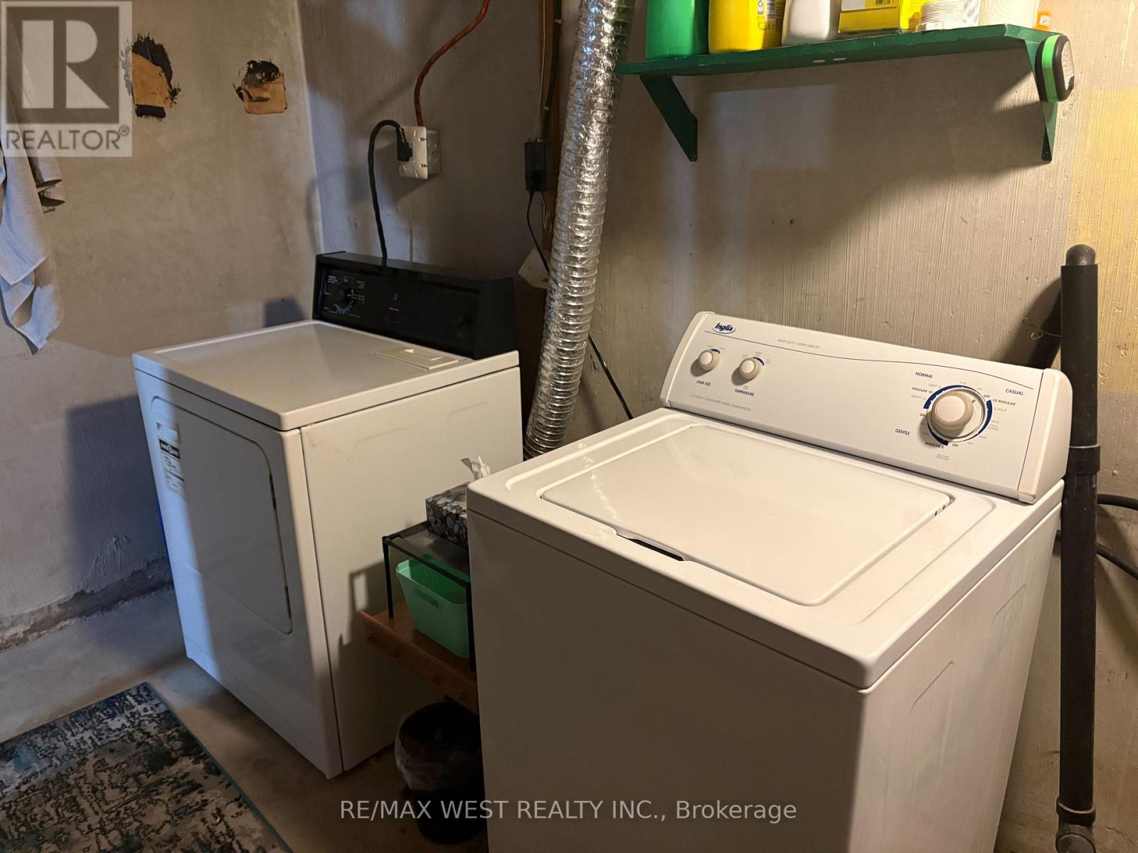 346 Fleetwood Crescent, Brampton, Ontario L6T 2E7 - Photo 14 - W12754412