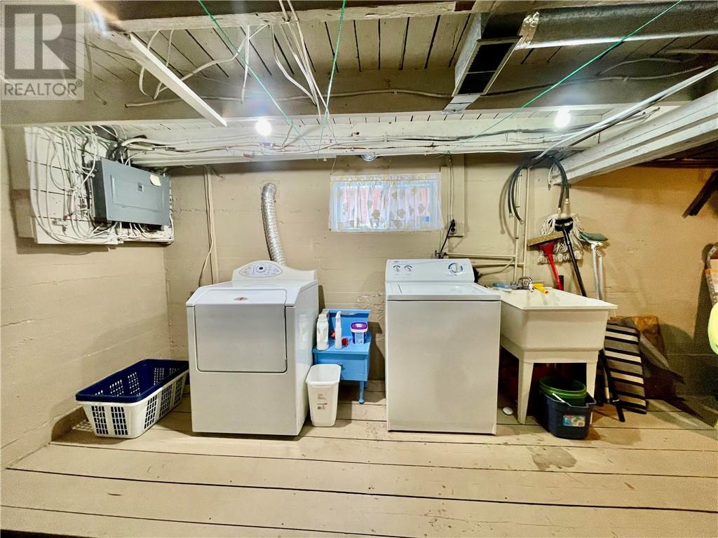 213 Eyre Street, Sudbury, Ontario  P3C 4B1 - Photo 33 - 2126307