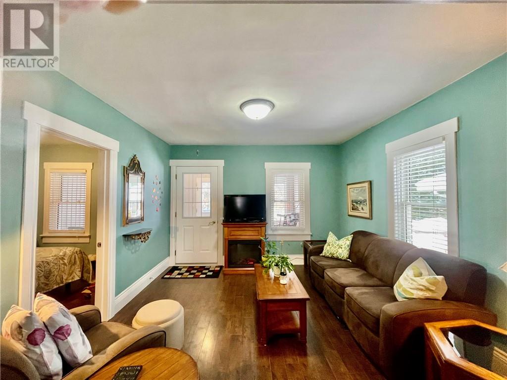 213 Eyre Street, Sudbury, Ontario  P3C 4B1 - Photo 8 - 2126307