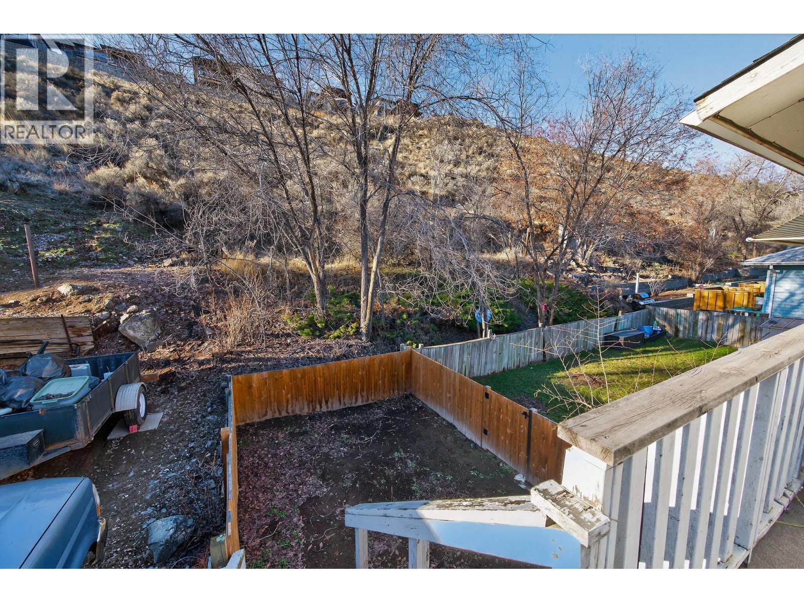 2070/2072 WESTSYDE Road Kamloops Photo 16