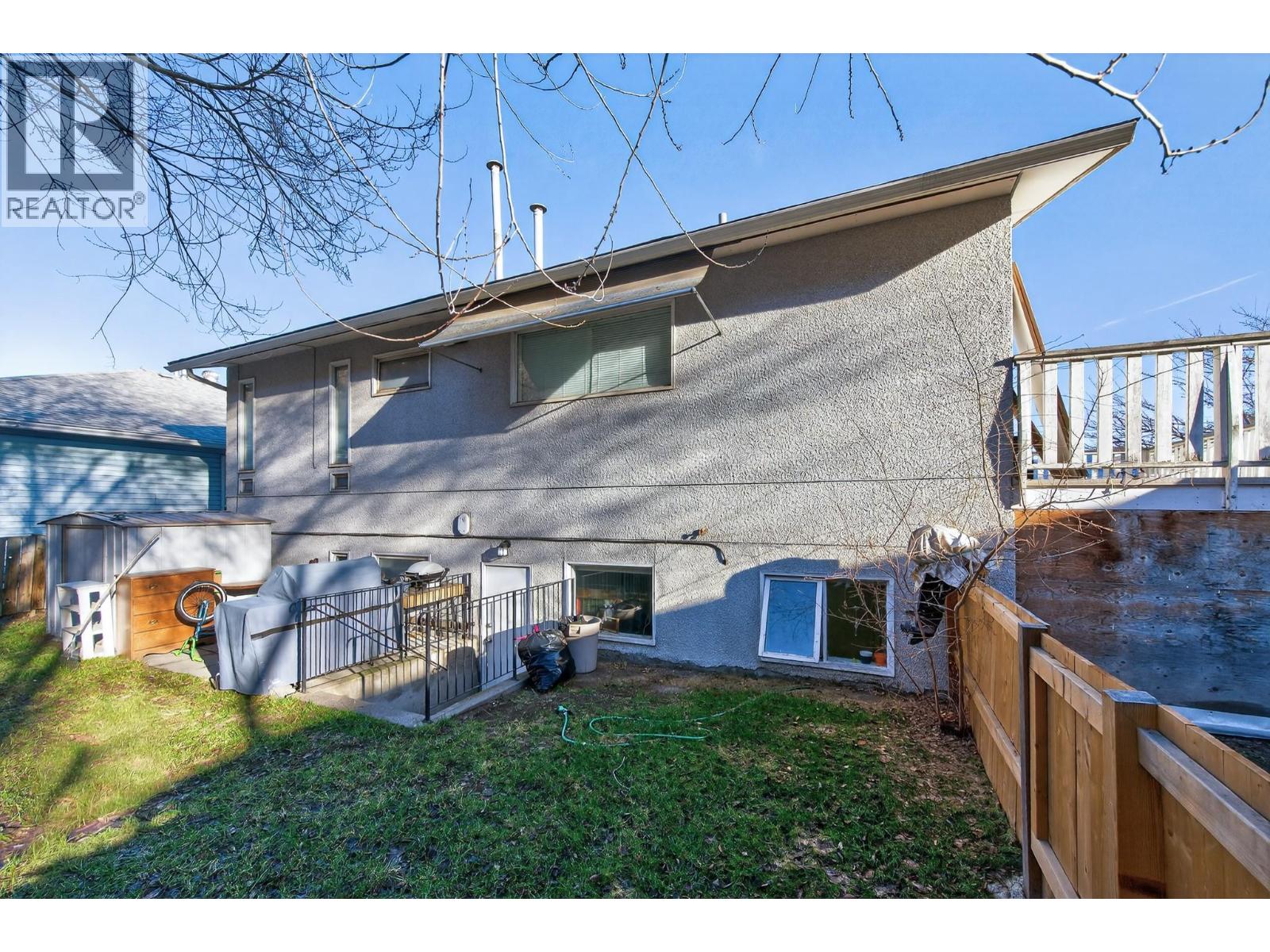 2070/2072 WESTSYDE Road Kamloops Photo 27