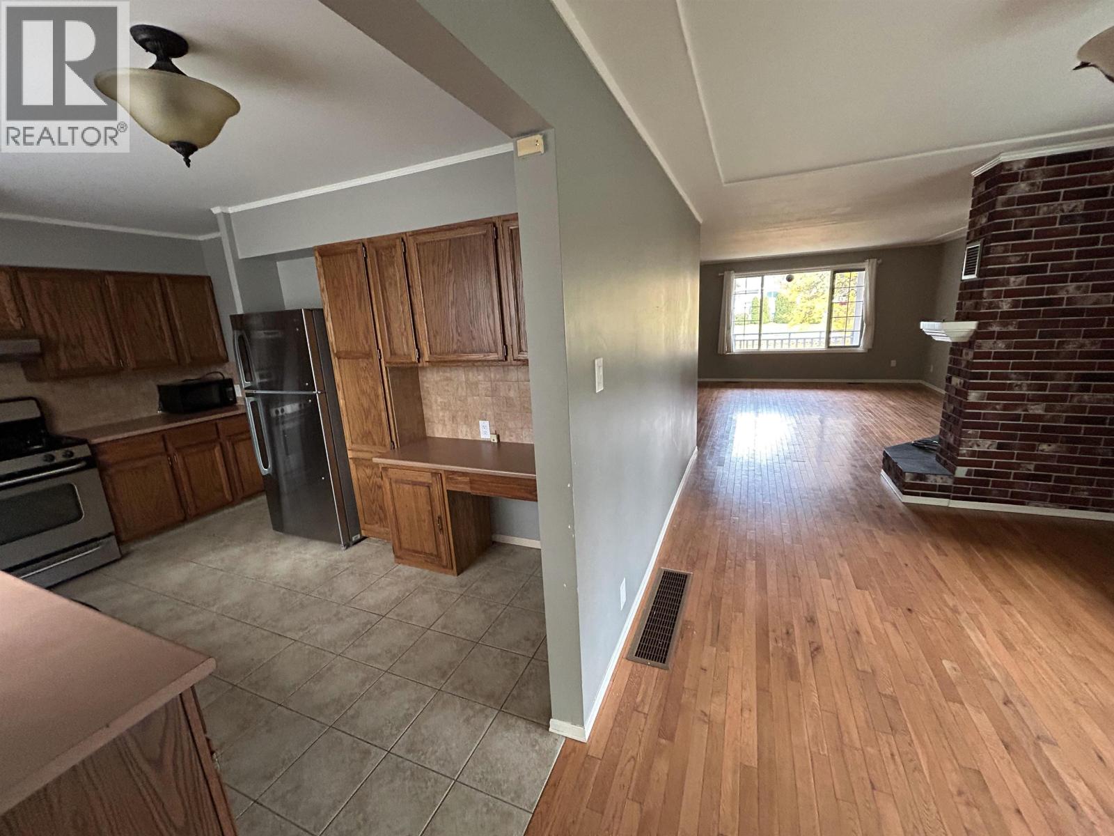 4805 Tuck Avenue, Terrace, British Columbia  V8G 4L8 - Photo 3 - R3084153