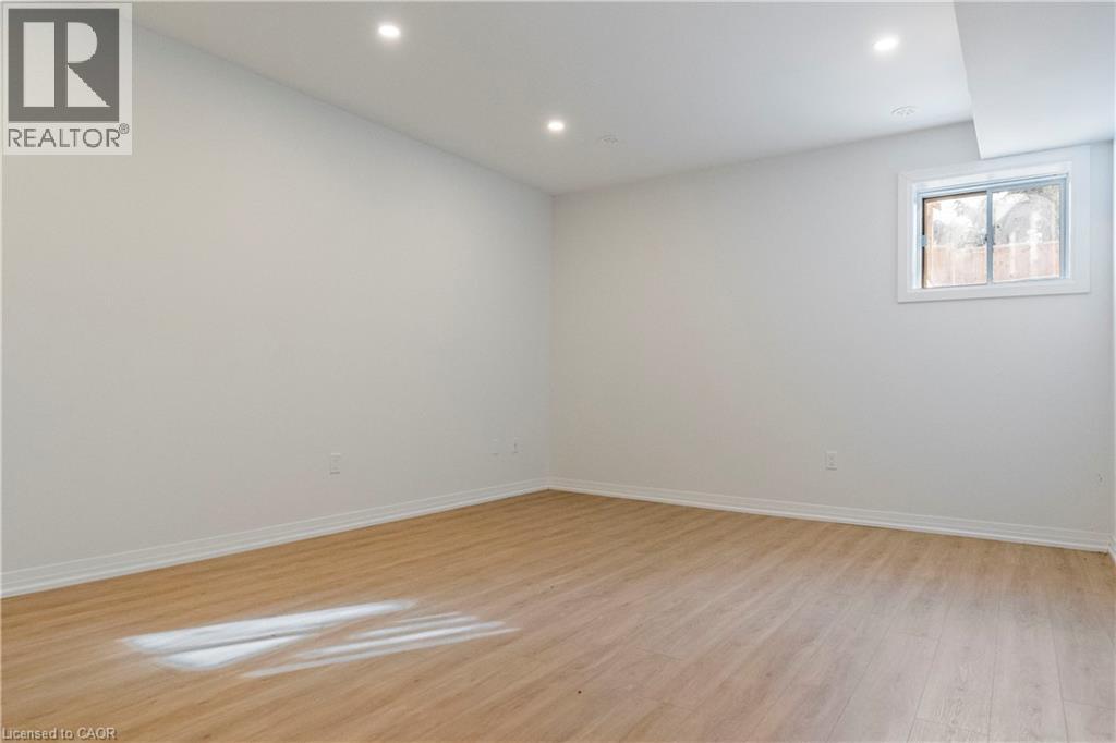 138 East Street Unit# 6, Oakville, Ontario  L6L 0H9 - Photo 43 - 40802516