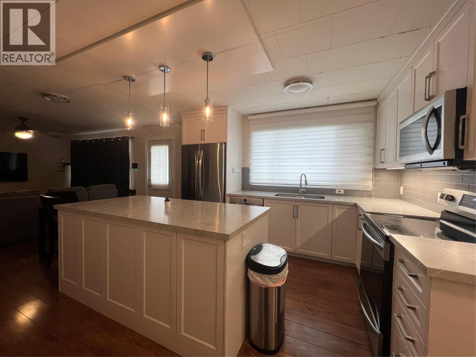 1216 113 Avenue, Dawson Creek, British Columbia  V1G 2Y8 - Photo 2 - 10374802