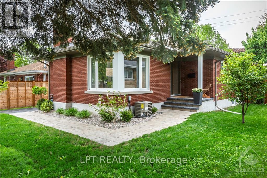 716 Chapman Boulevard, Ottawa, Ontario  K1G 1T6 - Photo 1 - X12754488