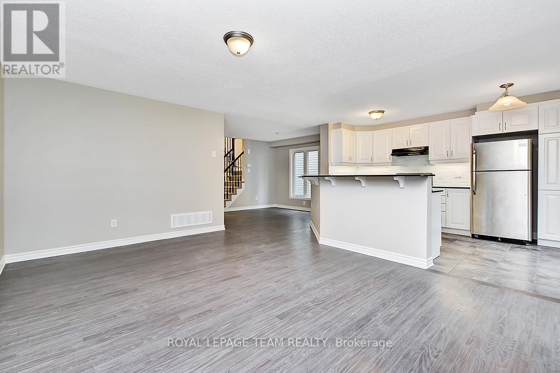 1914 Maple Grove Road, Ottawa, Ontario  K2S 0W6 - Photo 7 - X12754528