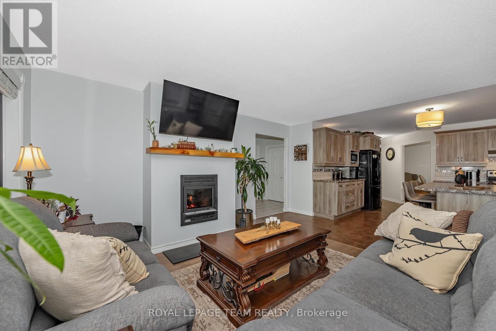 7 Main Street, Whitewater Region, Ontario  K0J 1K0 - Photo 17 - X12754572