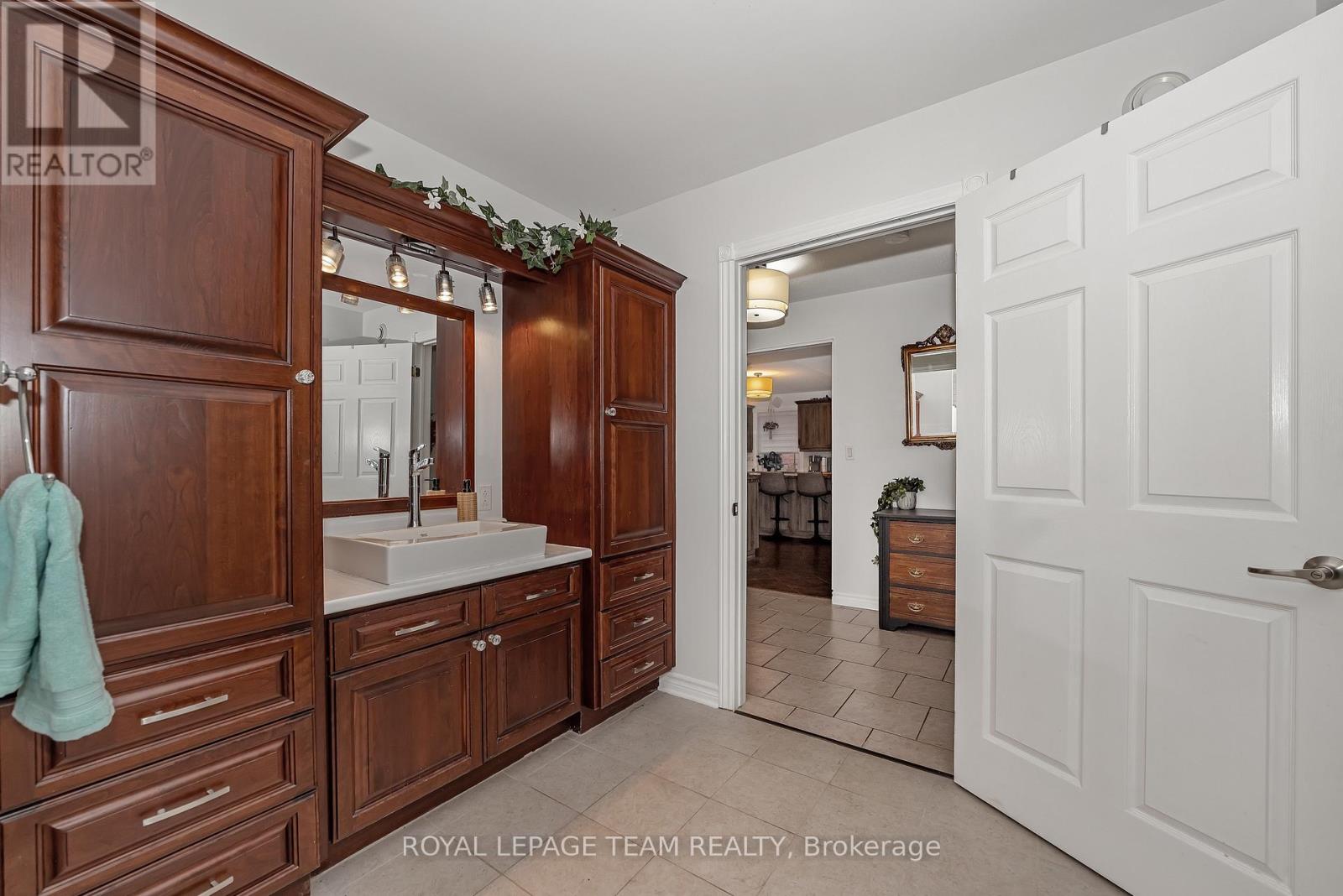 7 Main Street, Whitewater Region, Ontario  K0J 1K0 - Photo 24 - X12754572