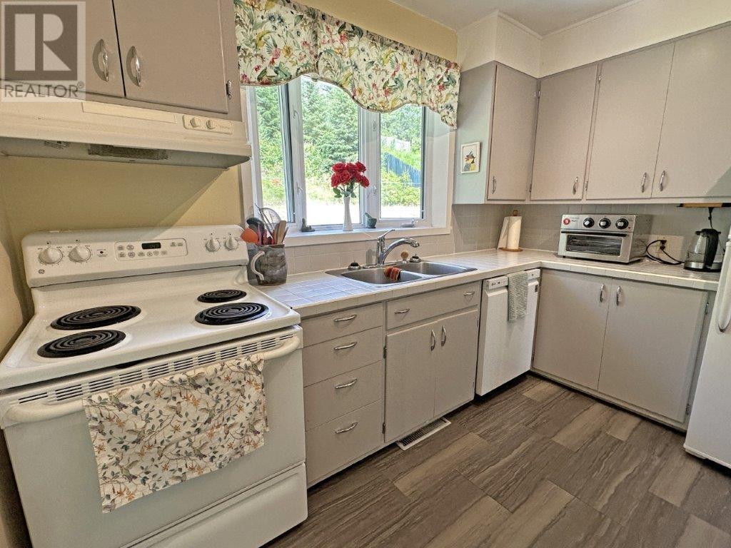 109 Mckirdy Ave, Nipigon, Ontario  P0T 2J0 - Photo 18 - TB2600157