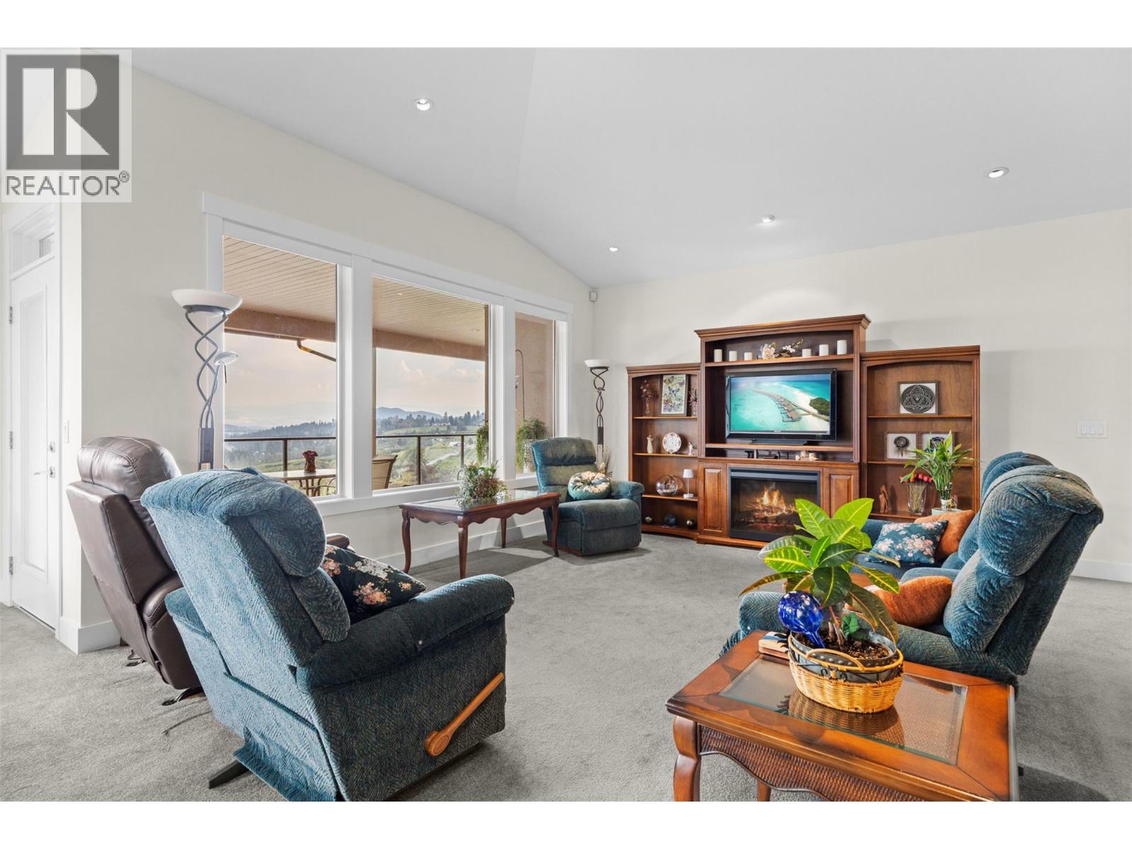 2589 Sylvia Road, Lake Country, British Columbia  V4V 2R8 - Photo 8 - 10374619