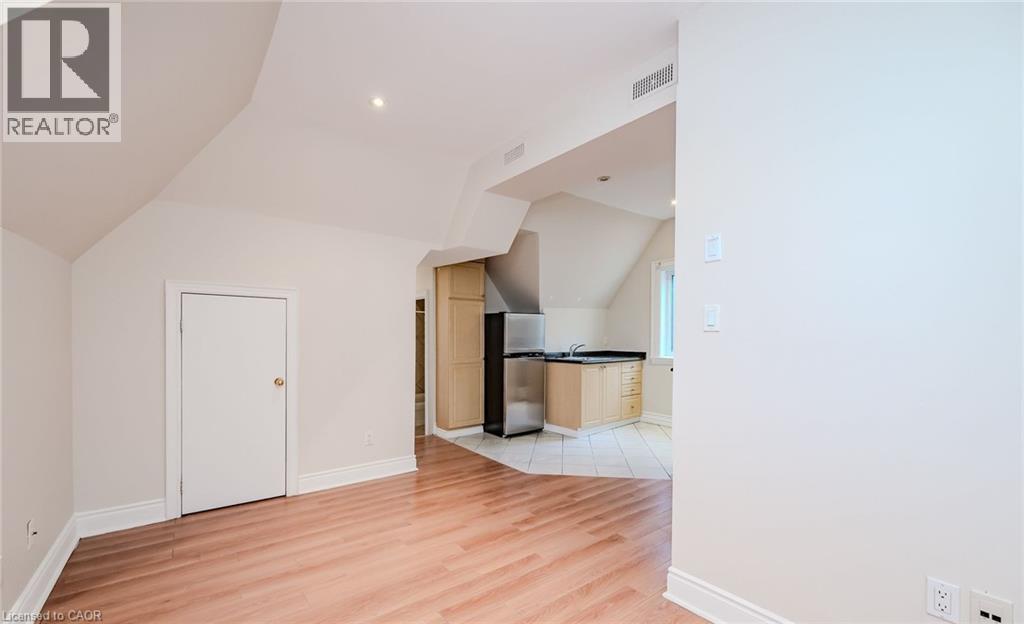 14 Forest Avenue, Hamilton, Ontario  L8P 3A8 - Photo 5 - 40801496