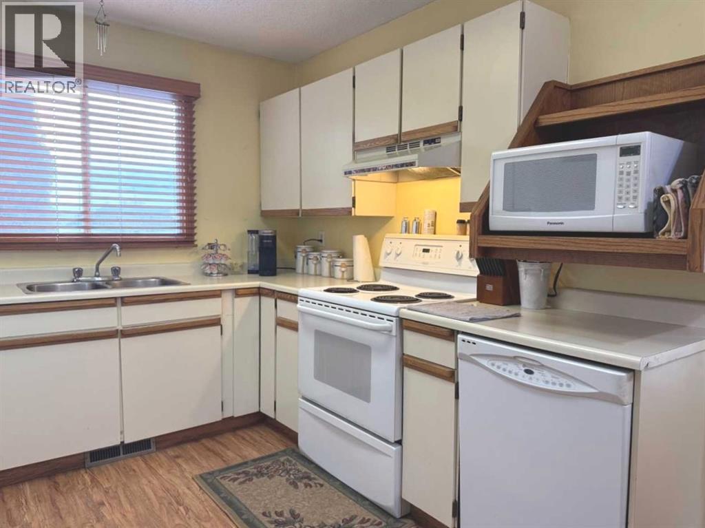 4604 Womacks, Blackfalds, Alberta  T0M 0J0 - Photo 3 - A2282843